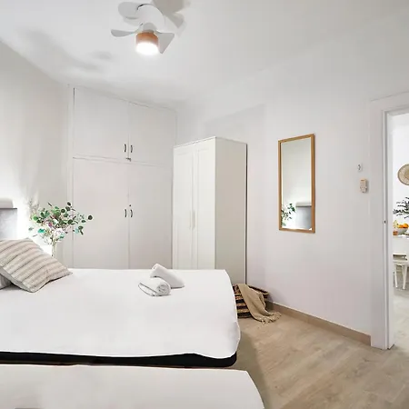 Bbarcelona Encants Flat *